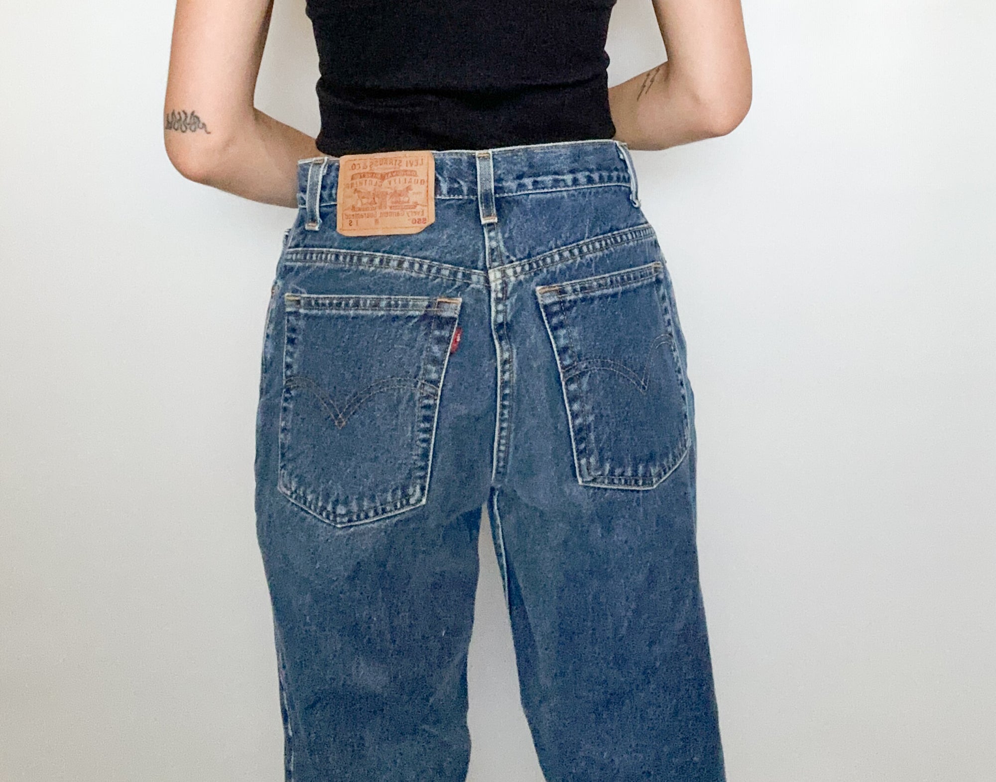 Dark 550 Tapered Levis