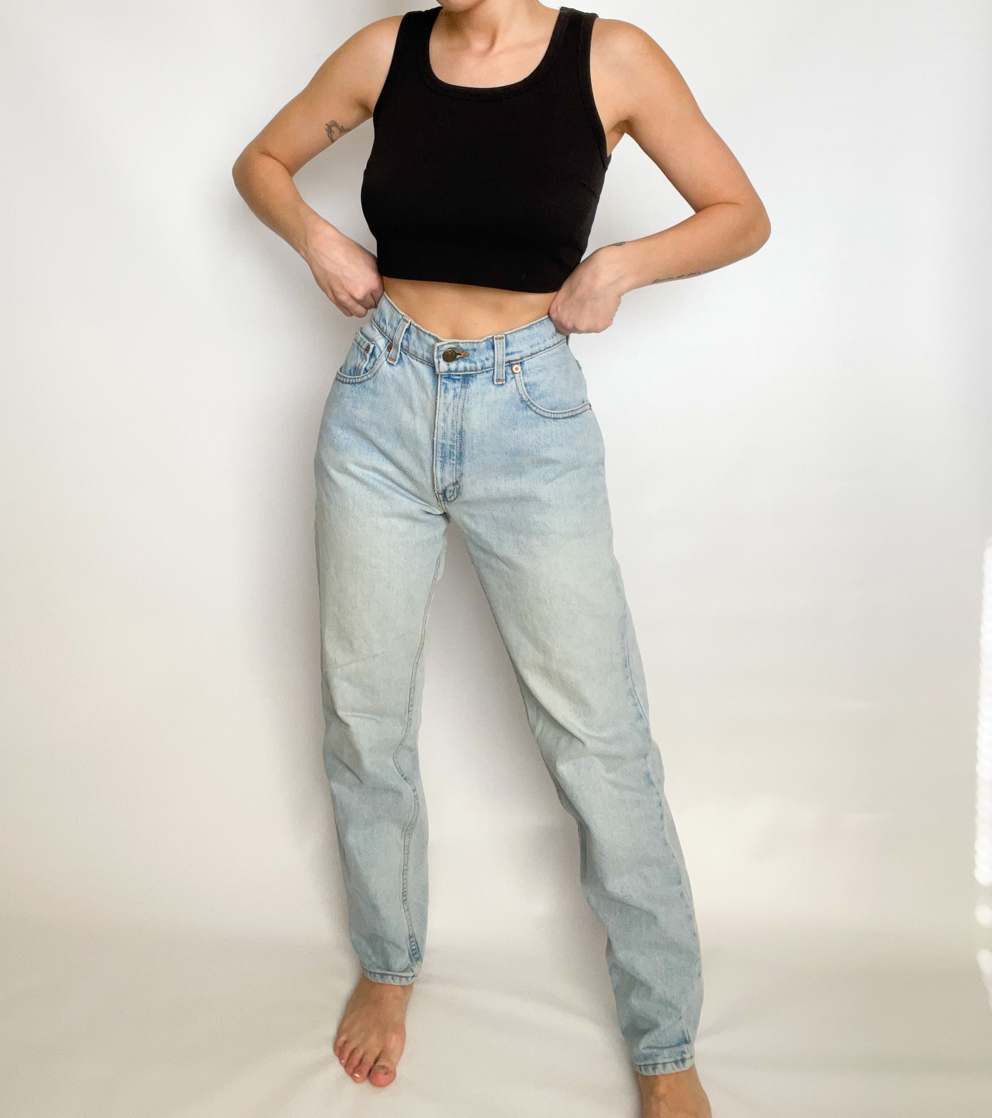 Light 550 Levis