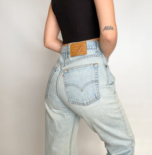 Light 550 Levis