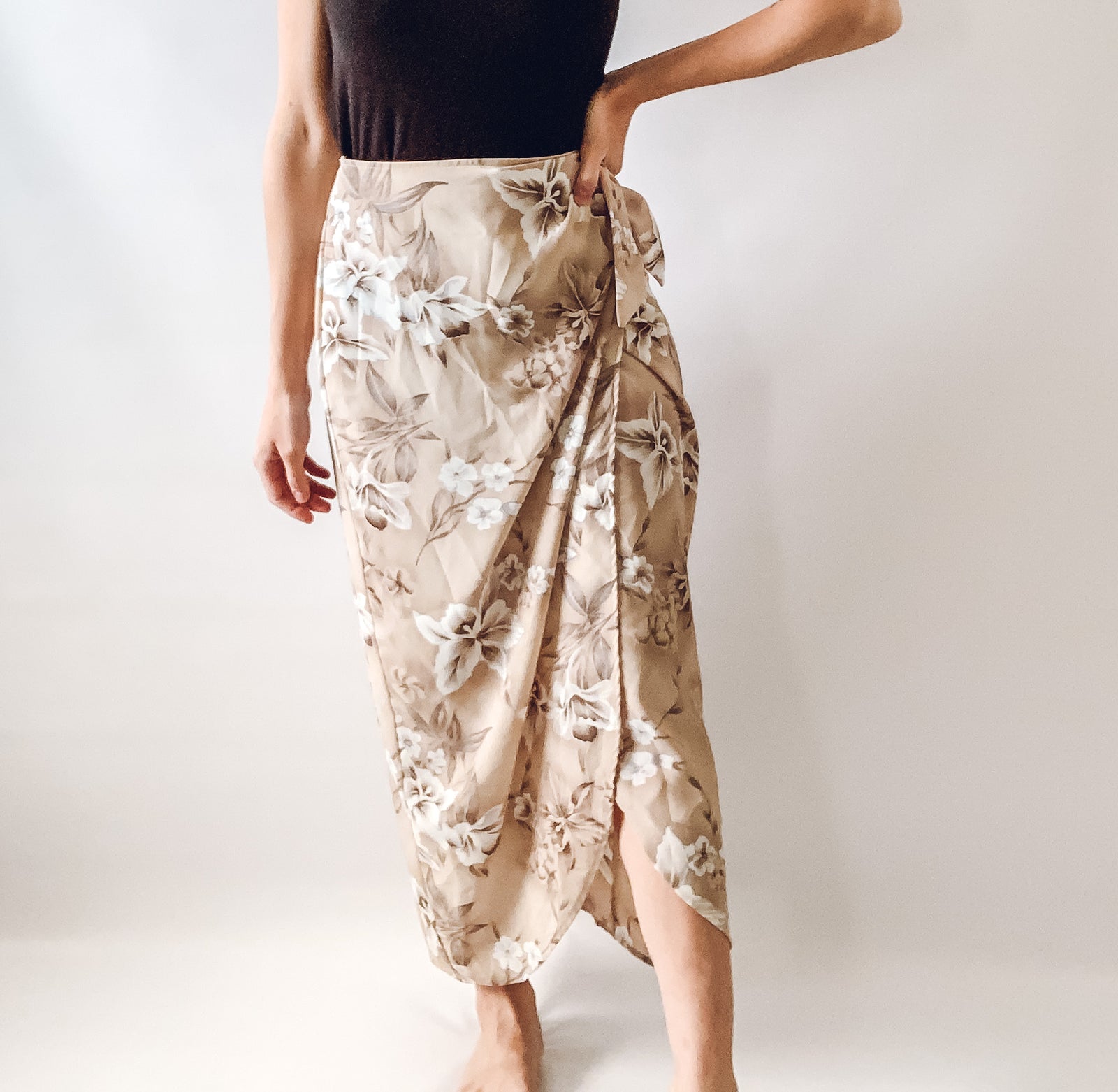 Tan Floral Tie Skirt